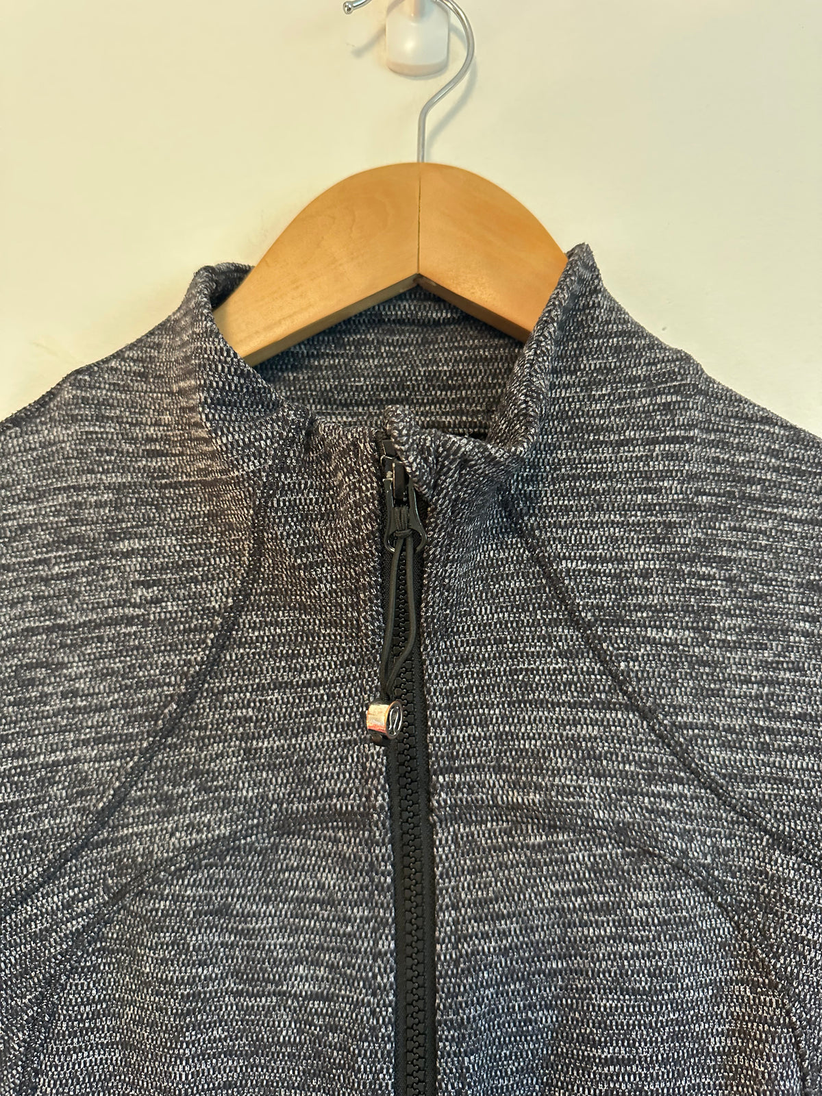 Lululemon Define Full Zip Jacket in Charcoal Grey Space Dye