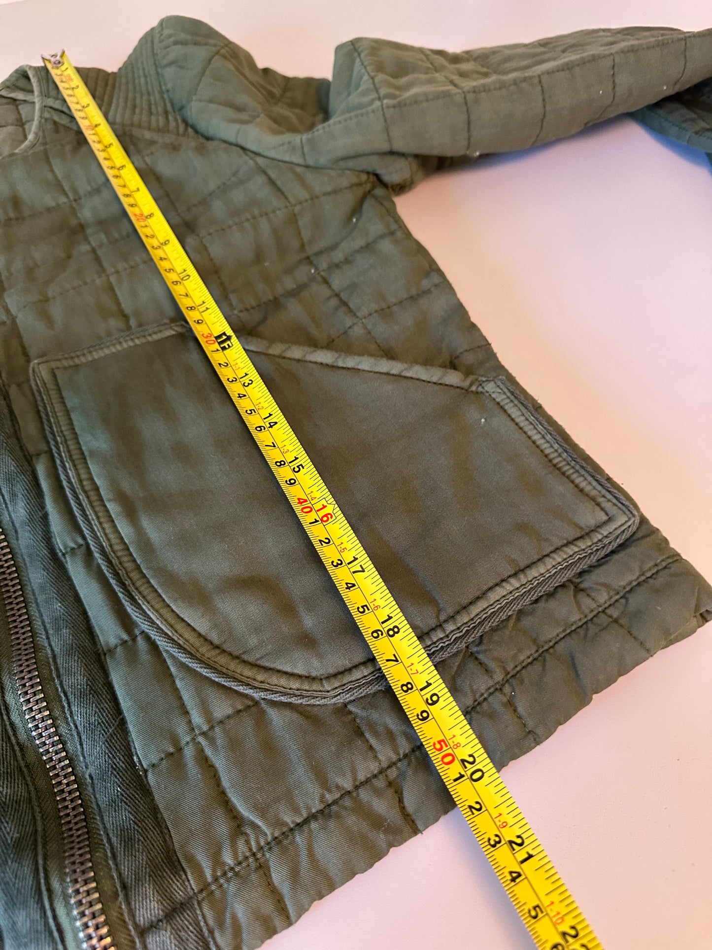 BlankNYC Happy Camper Olive Green Quilted Cropped Zip Up Bomber Jacket | Size Small