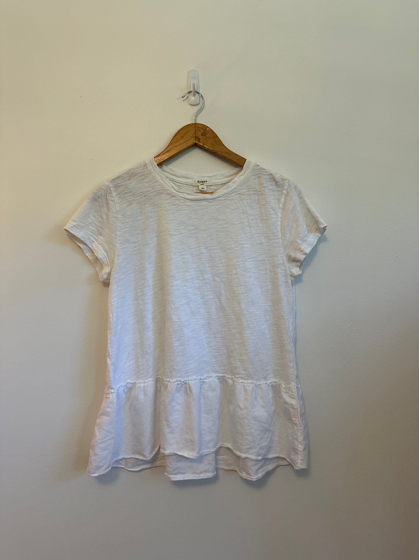 Dylan White Slub Cotton Peplum Short Sleeve Crewneck T-Shirt | Size Small