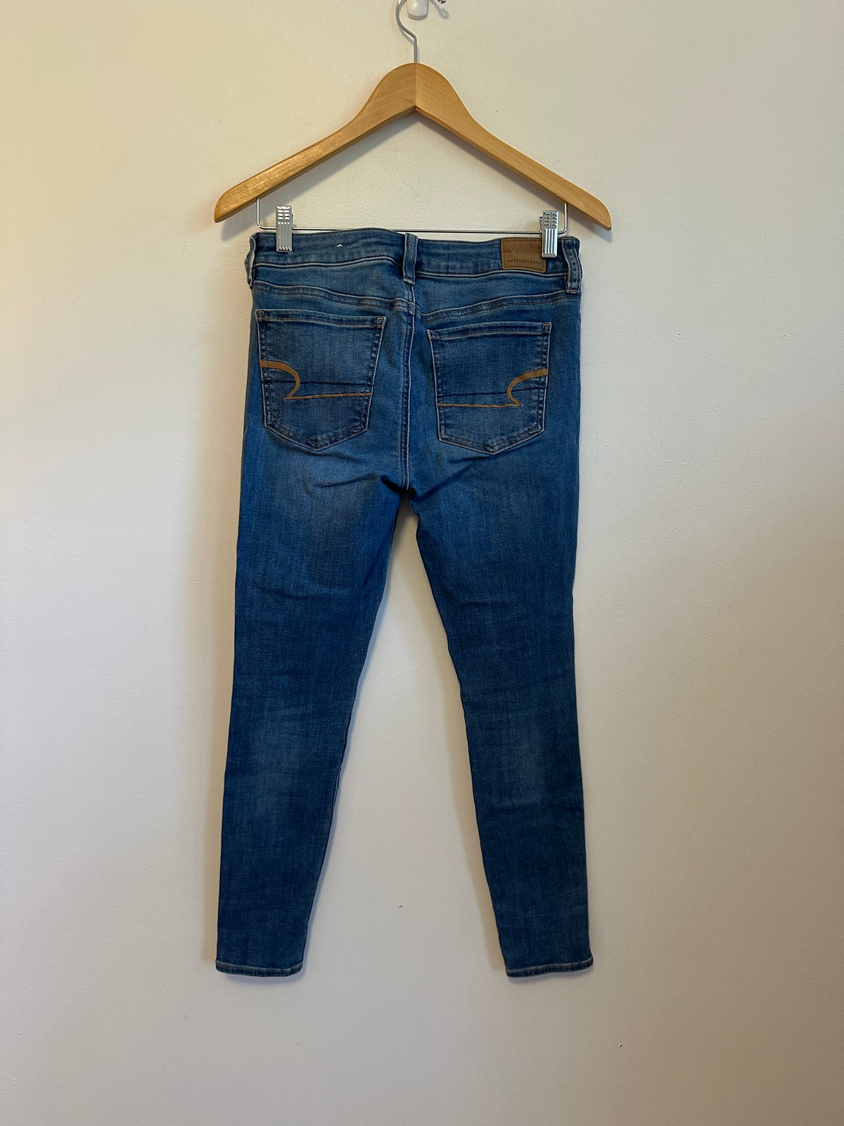 American Eagle Next Level Stretch Skinny Jeans in Blue Denim | Size 4 Short