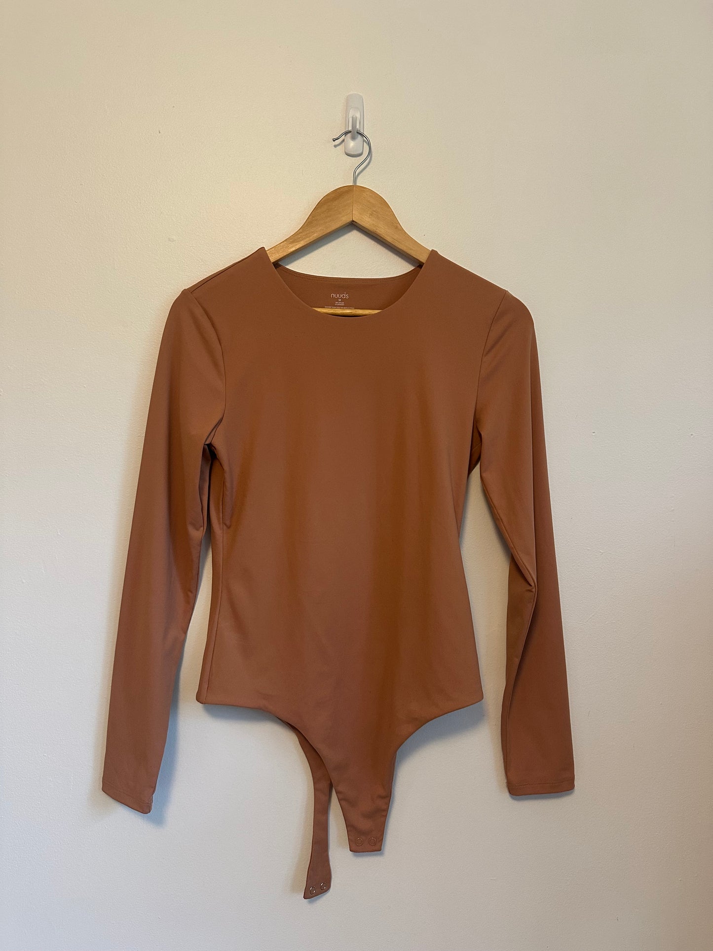 Nuuds Long Sleeve Crew Neck Thong Bodysuit in Clay | Size Medium