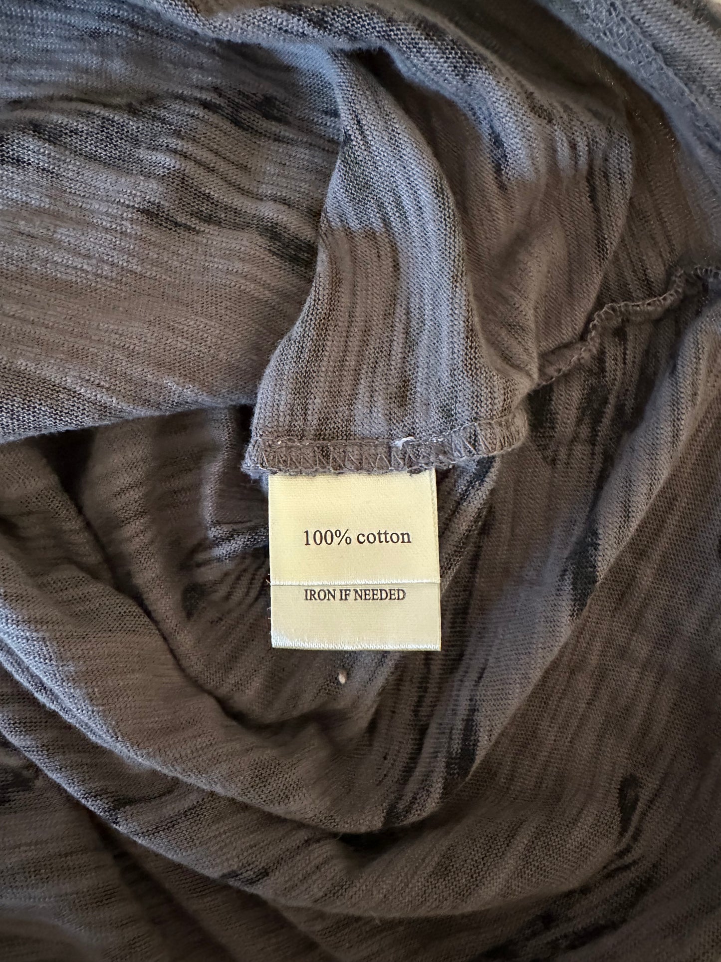 Dylan Camo V-Neck Long Sleeve Slub Cotton T-Shirt | Size Small