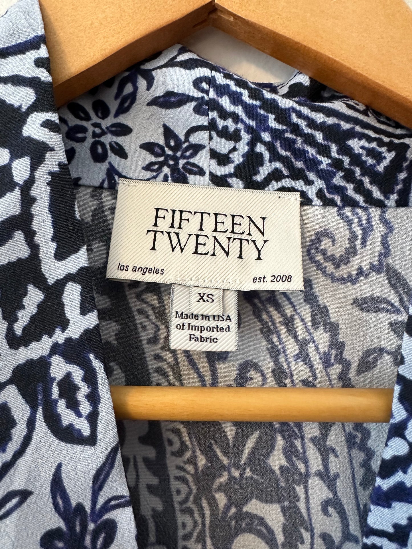 NWT Fifteen Twenty Scarlet Tie Front Blue Paisley Top | Size XS