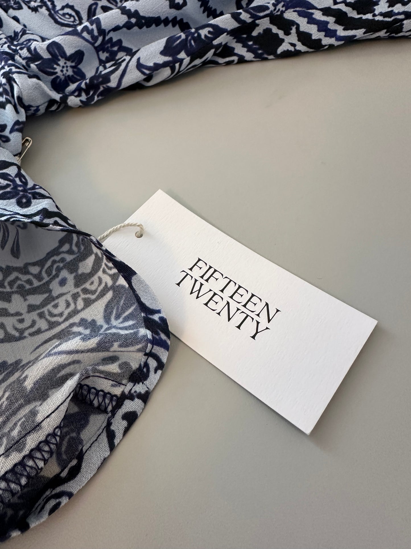 NWT Fifteen Twenty Scarlet Tie Front Blue Paisley Top | Size XS