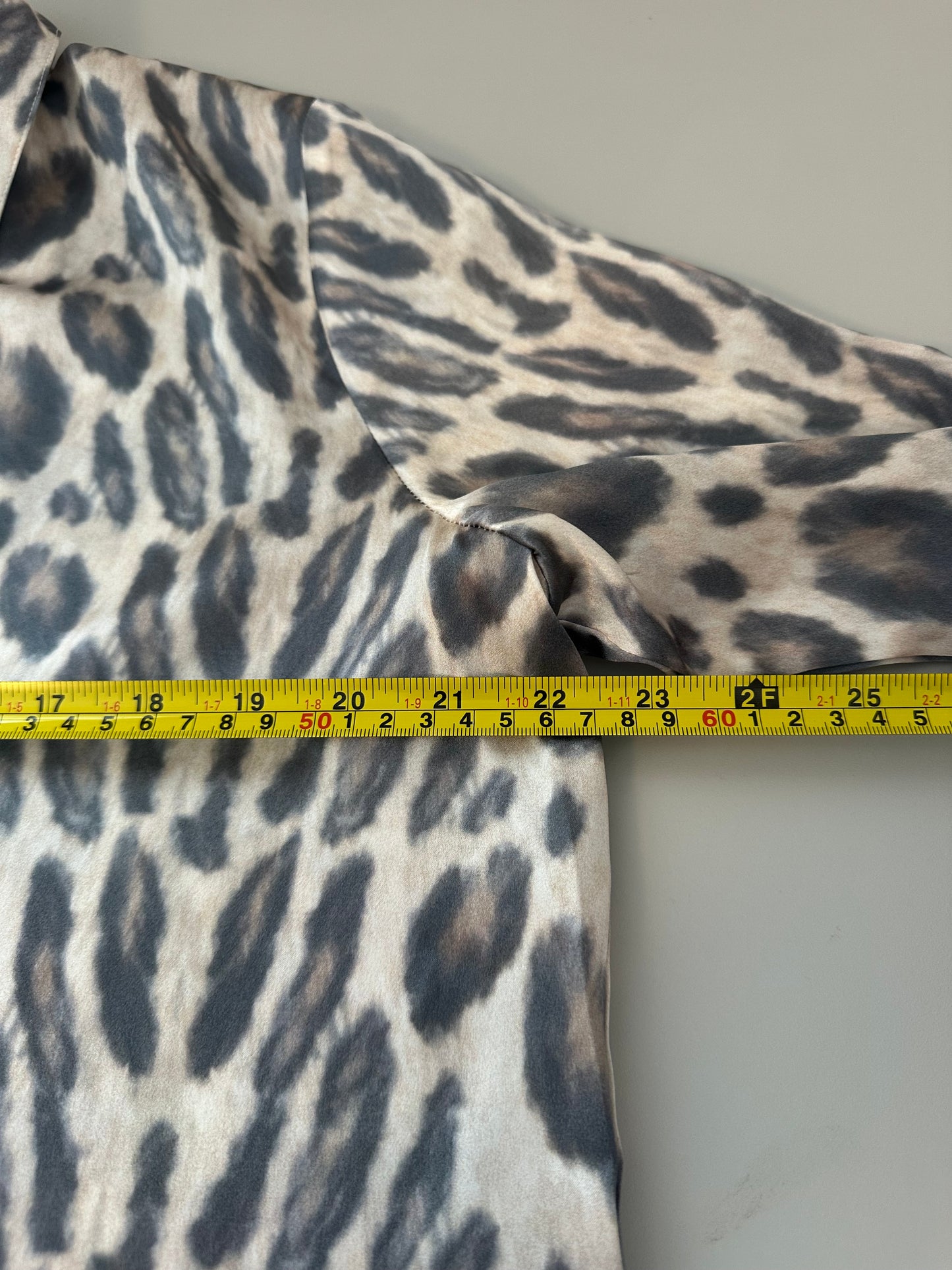 NWT Catherine Gee Daria French Cuff Silk Blouse - New Leopard | Size Large