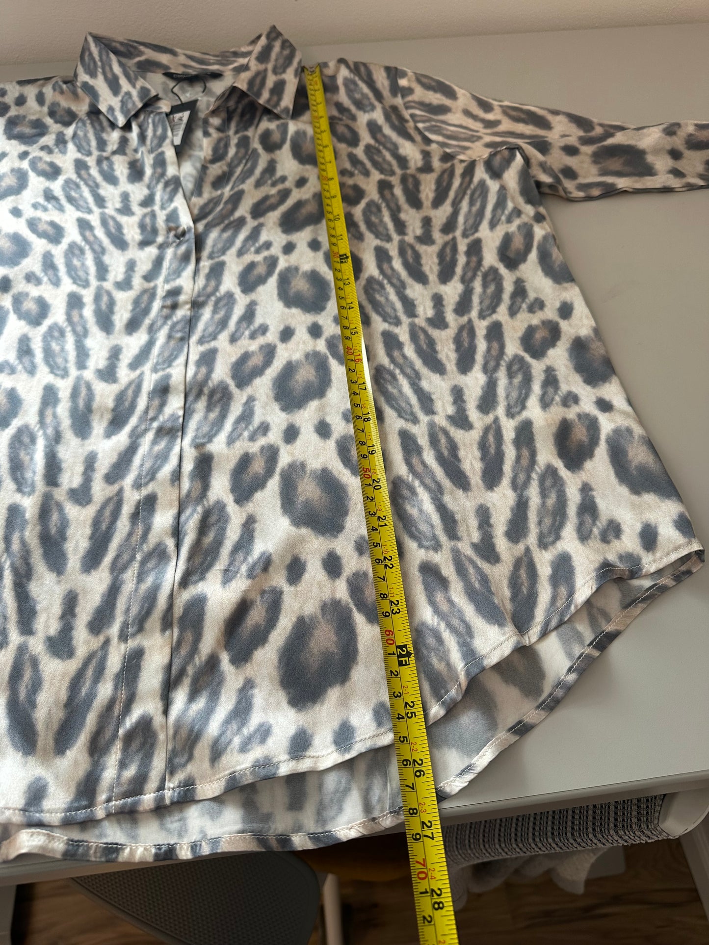 NWT Catherine Gee Daria French Cuff Silk Blouse - New Leopard | Size Large
