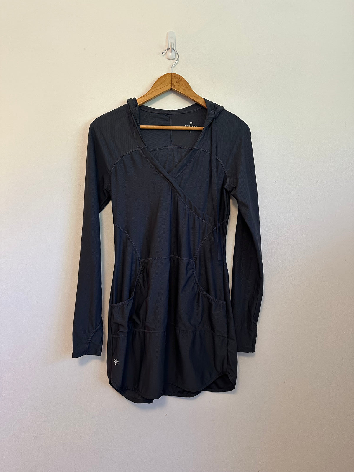 Athleta Gray Long Sleeve Hooded Swim Cover Up Dress with Pockets | Size Small