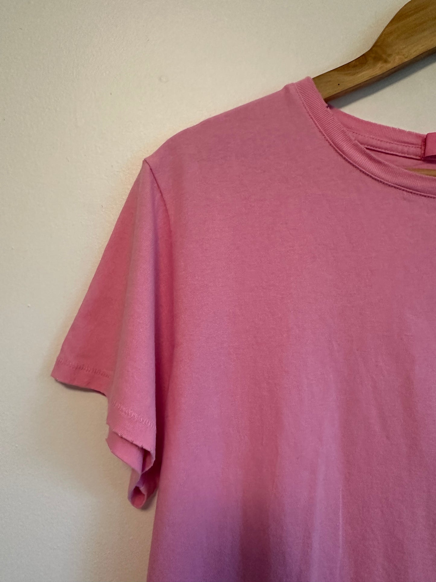 nuuds Cotton Every Day Basic Pink Short Sleeve T-Shirt | Size Medium