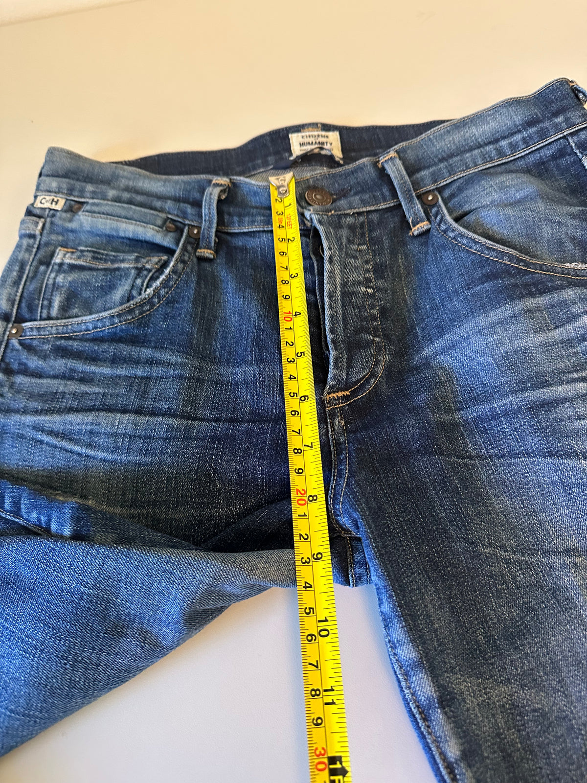 Citizens of Humanity Emerson Slim Boyfriend Jeans in Dark Wash Blue | Size 24