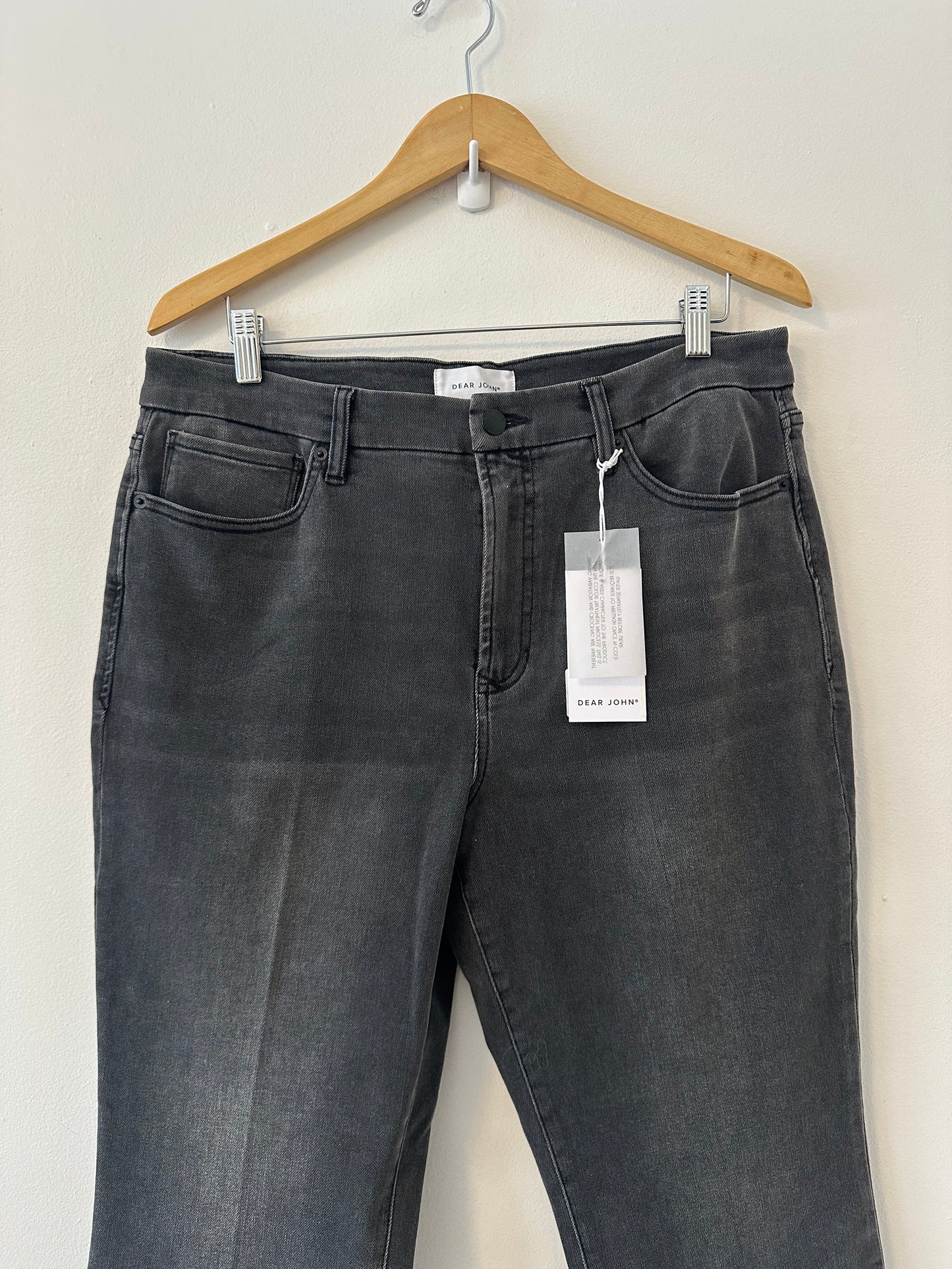NWT Dear John Denim Jeanne Flare Jean in Crosscreek | Size 32