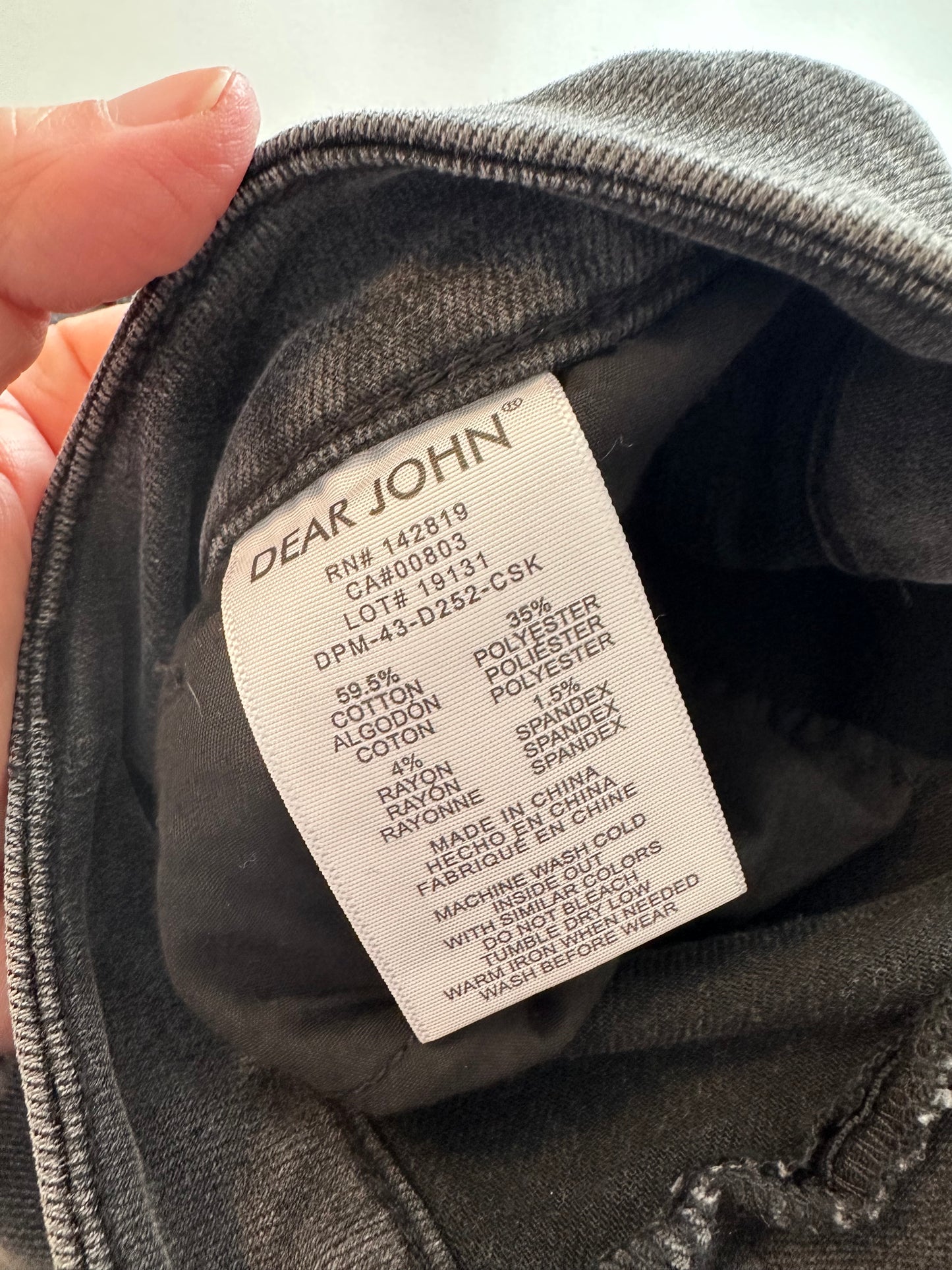NWT Dear John Denim Jeanne Flare Jean in Crosscreek | Size 32
