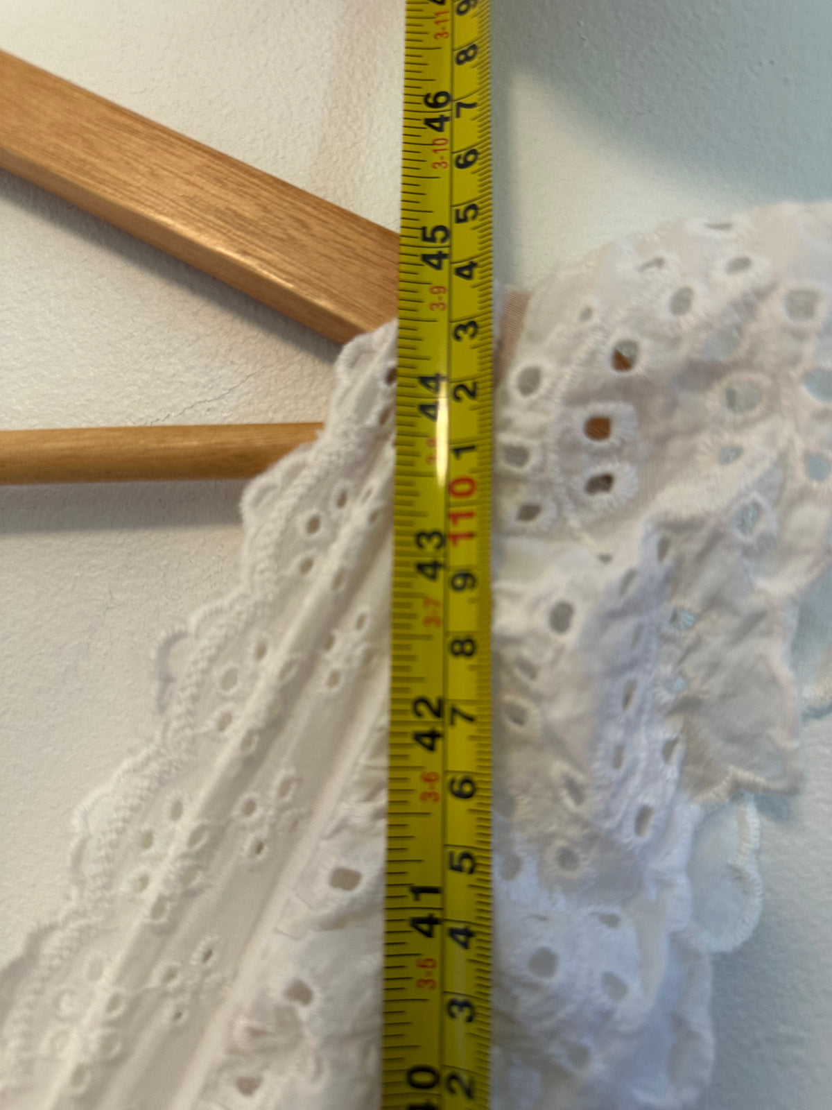 Lush White Eyelet Flutter Sleeve Tiered Midi Dress | Size Small