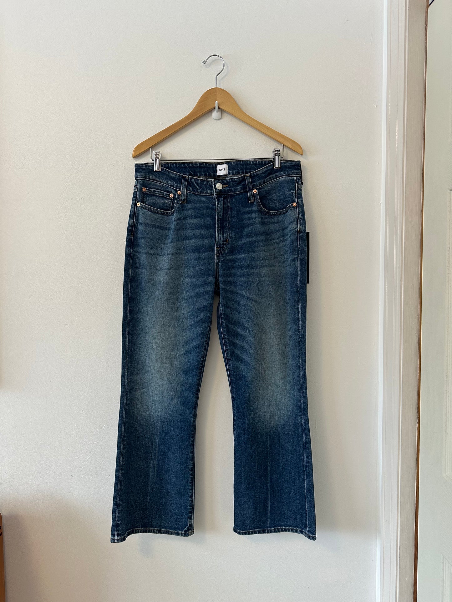 NWT Edwin Lark Ankle Bootcut Jeans in Wilder Wash | Size 32