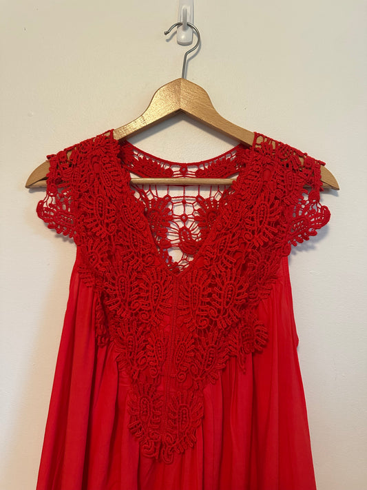 NWT Ya Los Angeles Red Crochet Lace Boho Mini Dress Sleeveless V-Neck | Medium