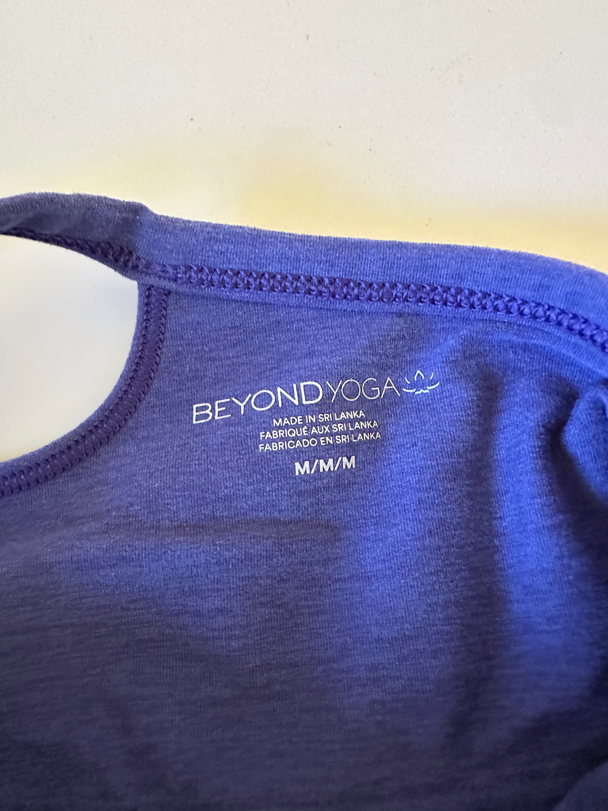 Beyond Yoga Indigo Blue Heathered Racerback Cropped Tank Top | Size Medium