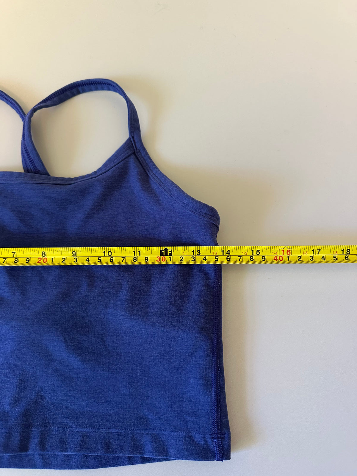 Beyond Yoga Indigo Blue Heathered Racerback Cropped Tank Top | Size Medium