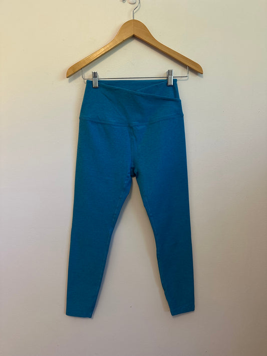 Beyond Yoga Blue Spacedye Crossover High Waisted Ankle Leggings | Size Medium