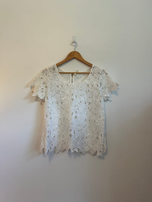 White Floral Lace Short Sleeve Blouse