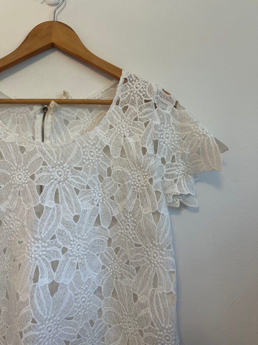 White Floral Lace Short Sleeve Blouse