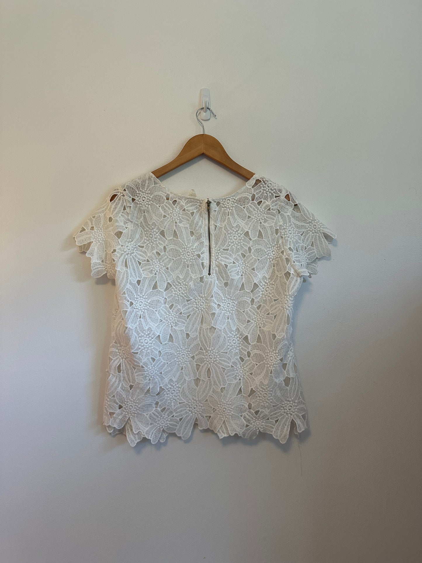 White Floral Lace Short Sleeve Blouse