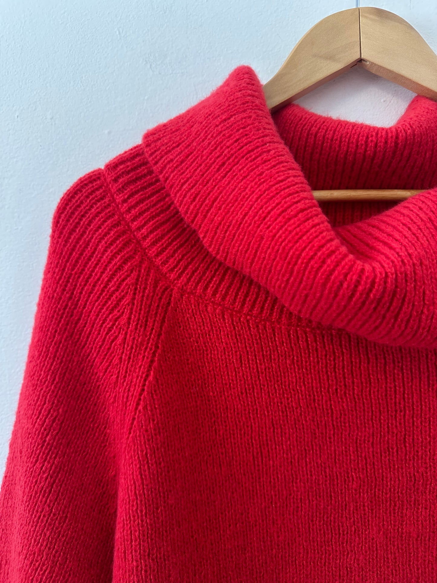 Unbranded Red Cowl Neck Oversized Soft Sweater | Size Small