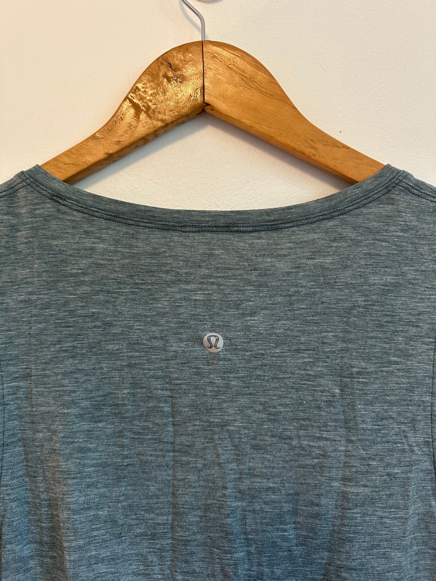 Lululemon Heathered Teal Front Tie Knot V-Neck Sleeveless Tank Top