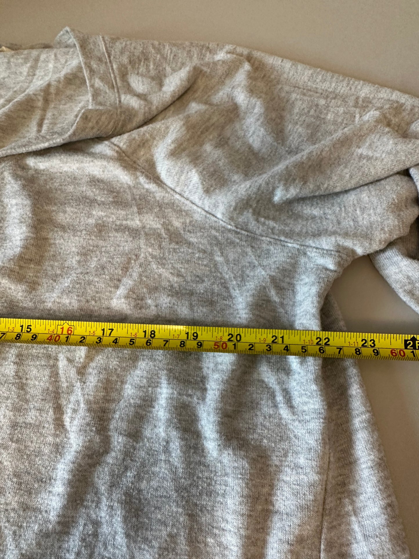 Lucky Brand Heather Gray V-Neck Long Sleeve Top | Size Large