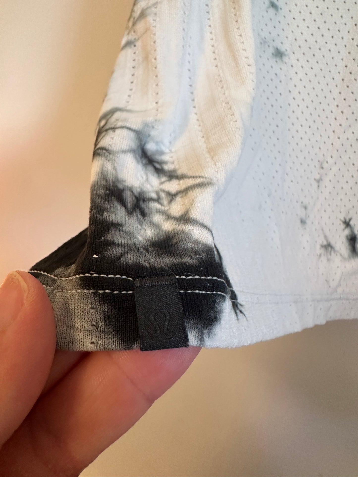 Lululemon Train to Be Tank Top in Black and White Tie Dye Marble Mesh