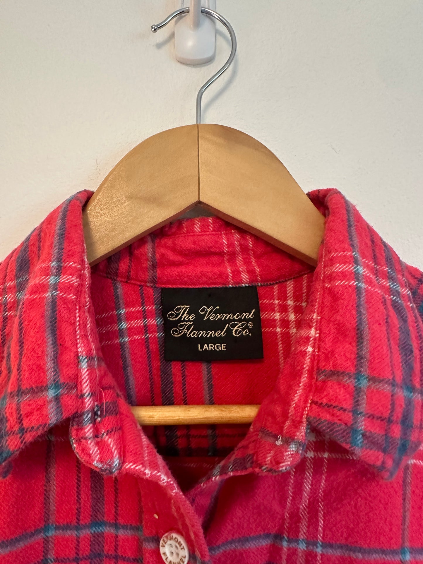 Vermont Flannel Company Red Plaid Button Down Flannel Shirt | Size Large