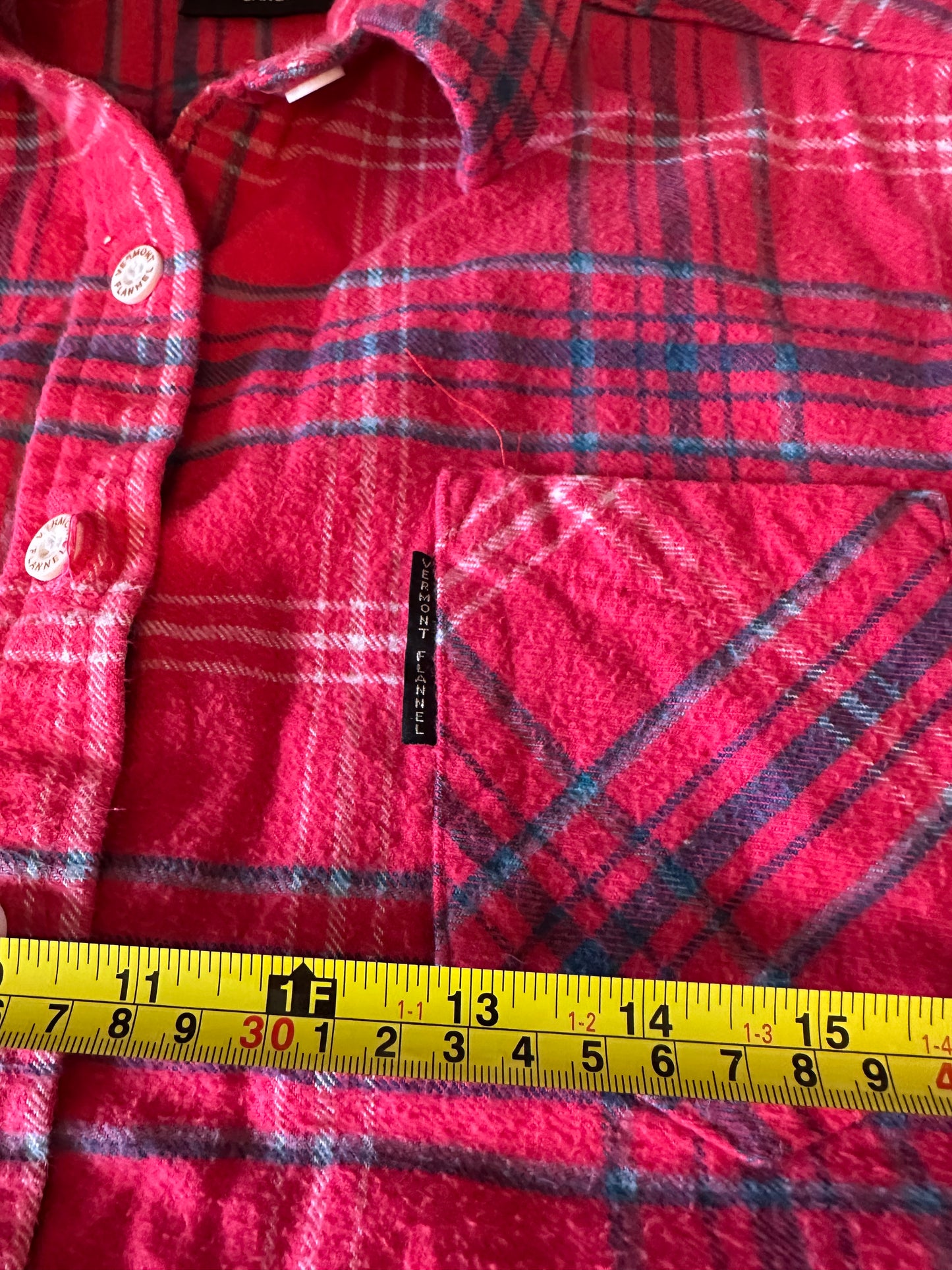 Vermont Flannel Company Red Plaid Button Down Flannel Shirt | Size Large
