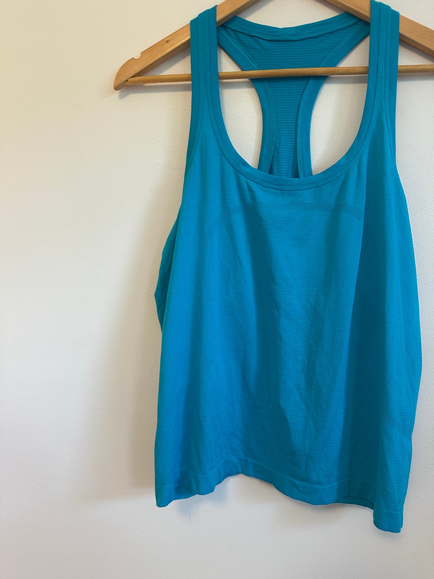 Lululemon Swiftly Tech Racerback Tank Top 2.0 in Blue