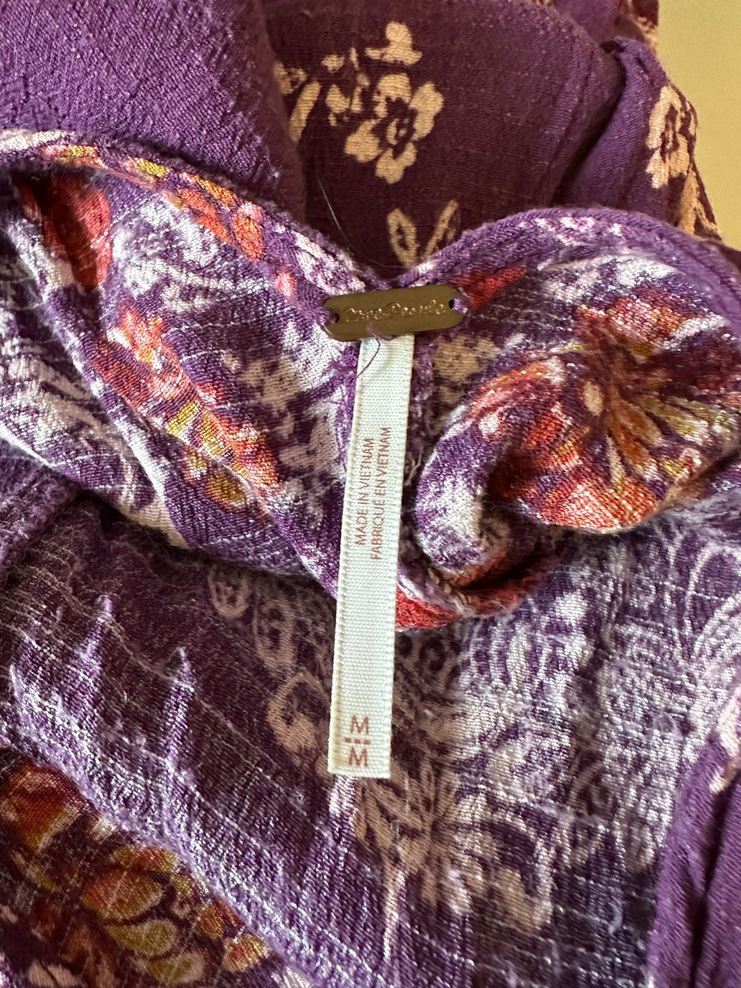 Free People Purple Floral Open Back Long Sleeve Ruffle Tunic Top | Size Medium