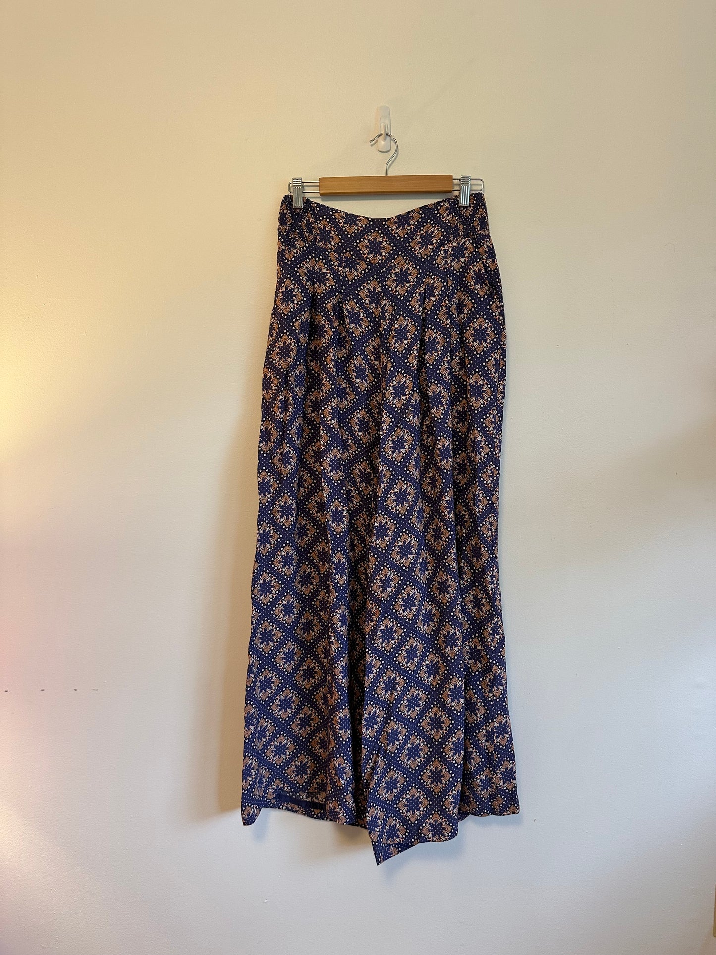 Maeve by Anthropologie Navy Blue Paisley Wide Leg Pants | Size 8