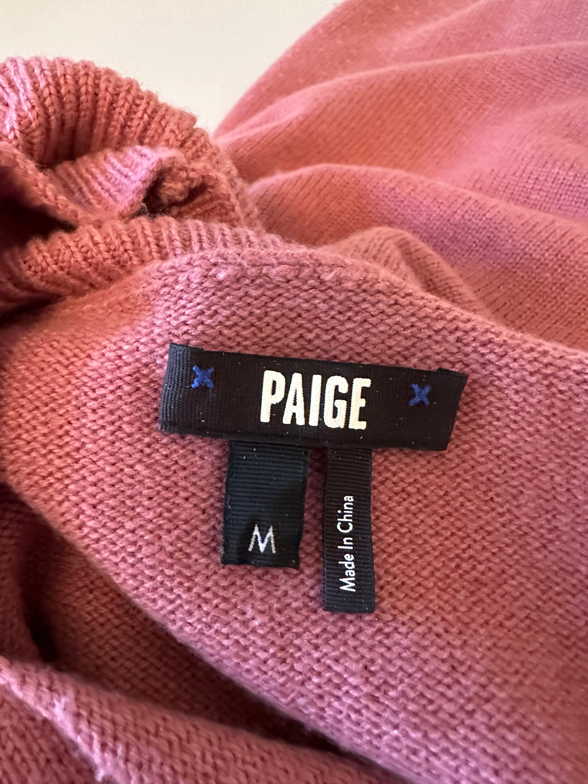 Paige Raundi Wool Blend Cold Shoulder Turtleneck Sweater in Rose Pink | Size Medium