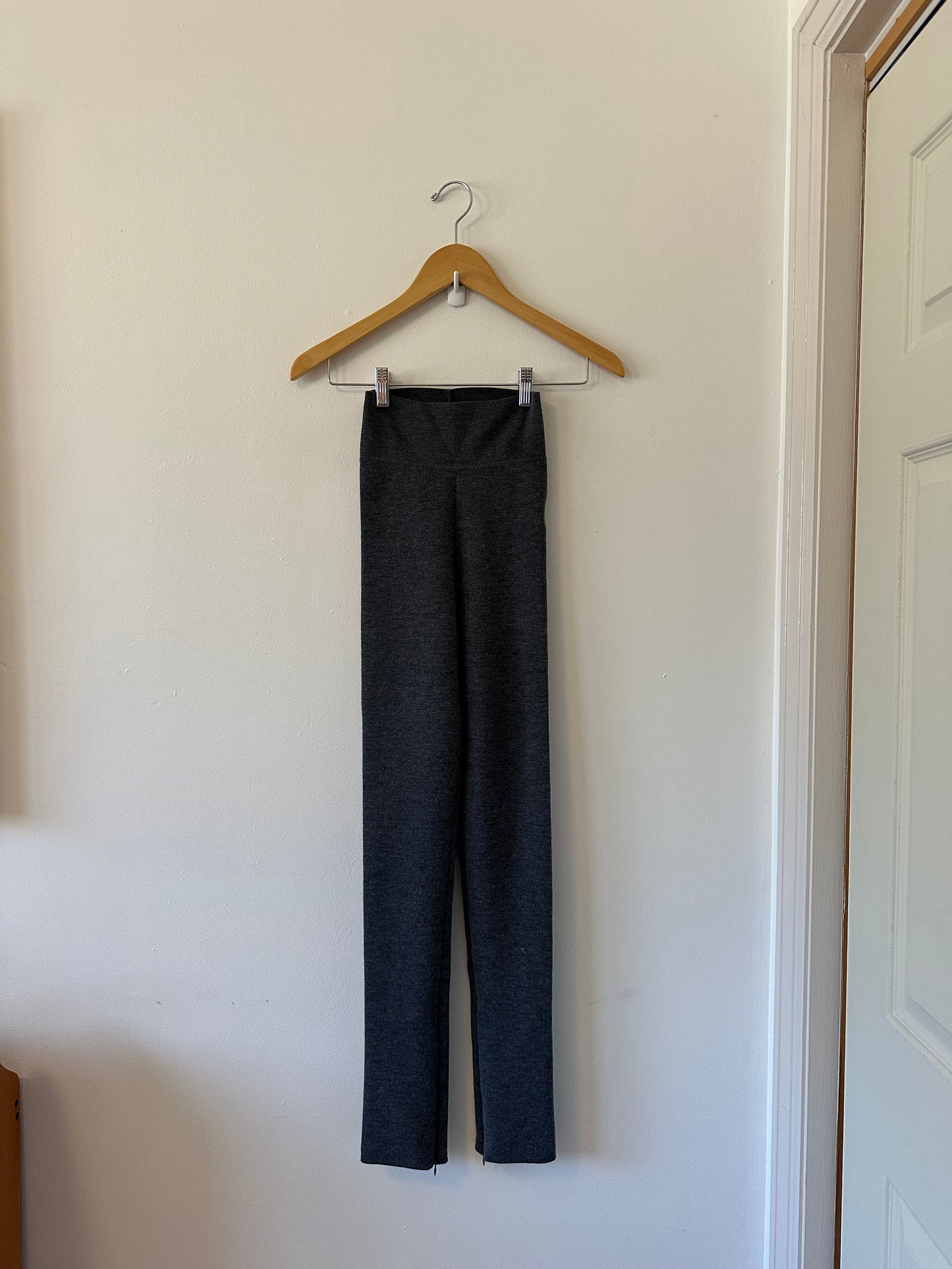 White + Warren Superfine Merino Zip Legging in Charcoal Gray | Size XS