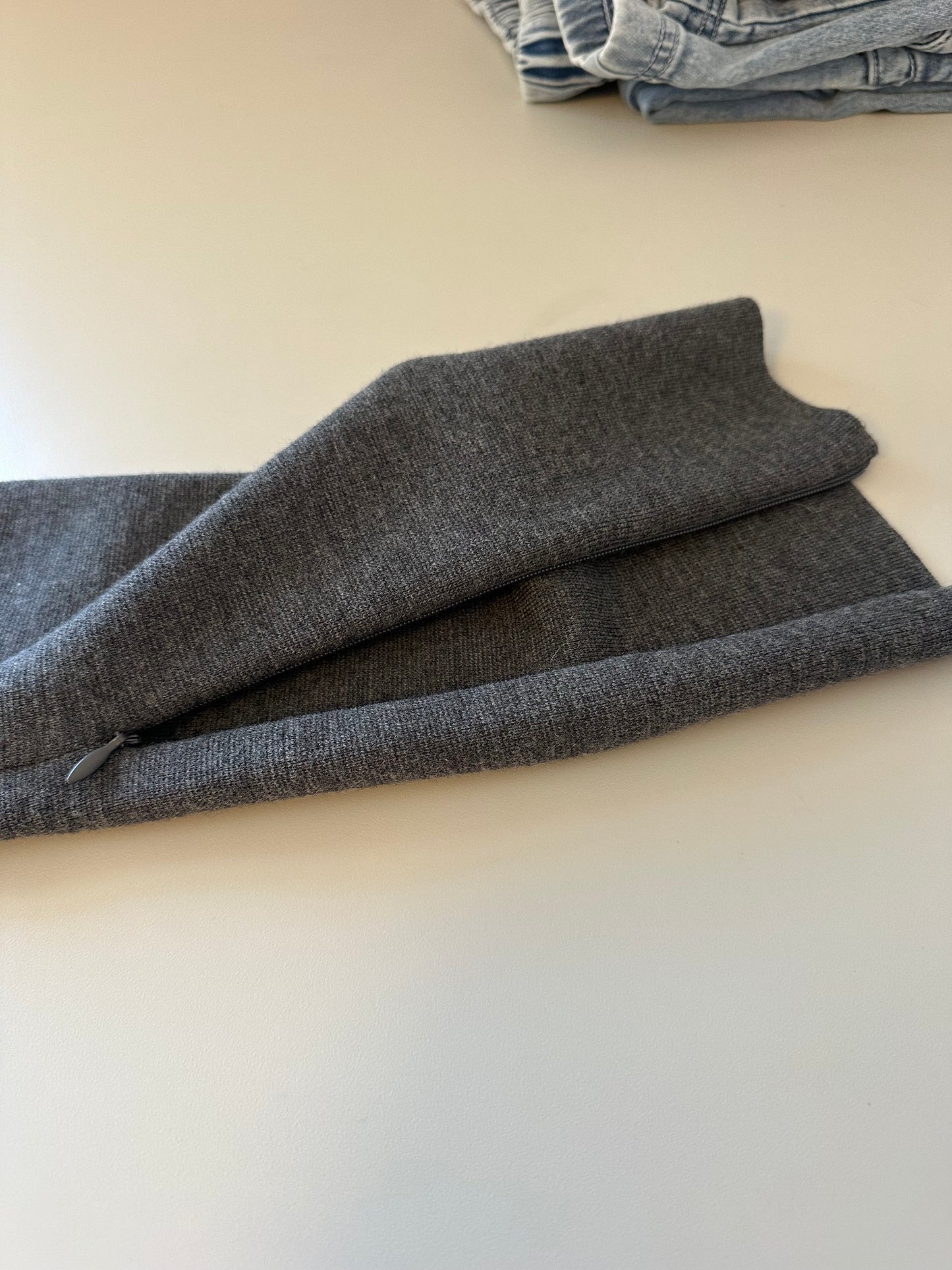White + Warren Superfine Merino Zip Legging in Charcoal Gray | Size XS