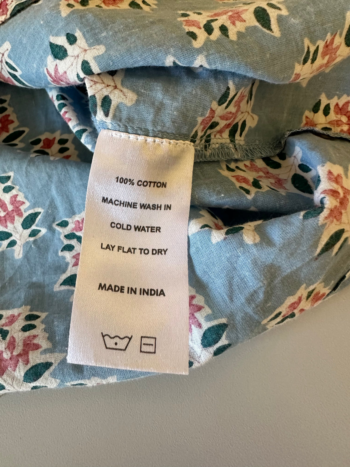 Marea Blue Floral Block Print Ruffle Cap Sleeve Cotton V-Neck Top | Size Medium