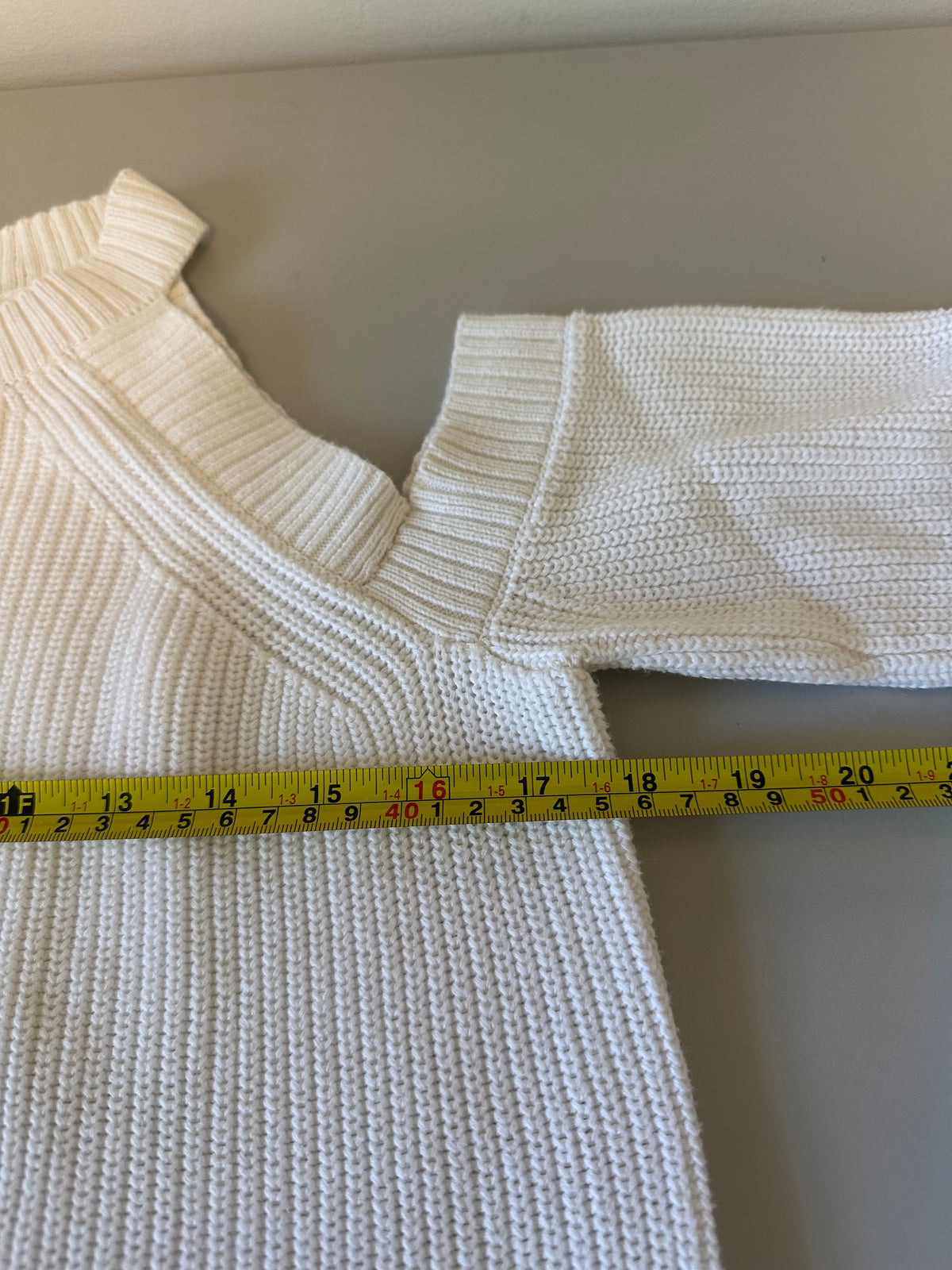 Rag & Bone Dana White Cotton Cold Shoulder Ribbed Knit Sweater | Size Medium