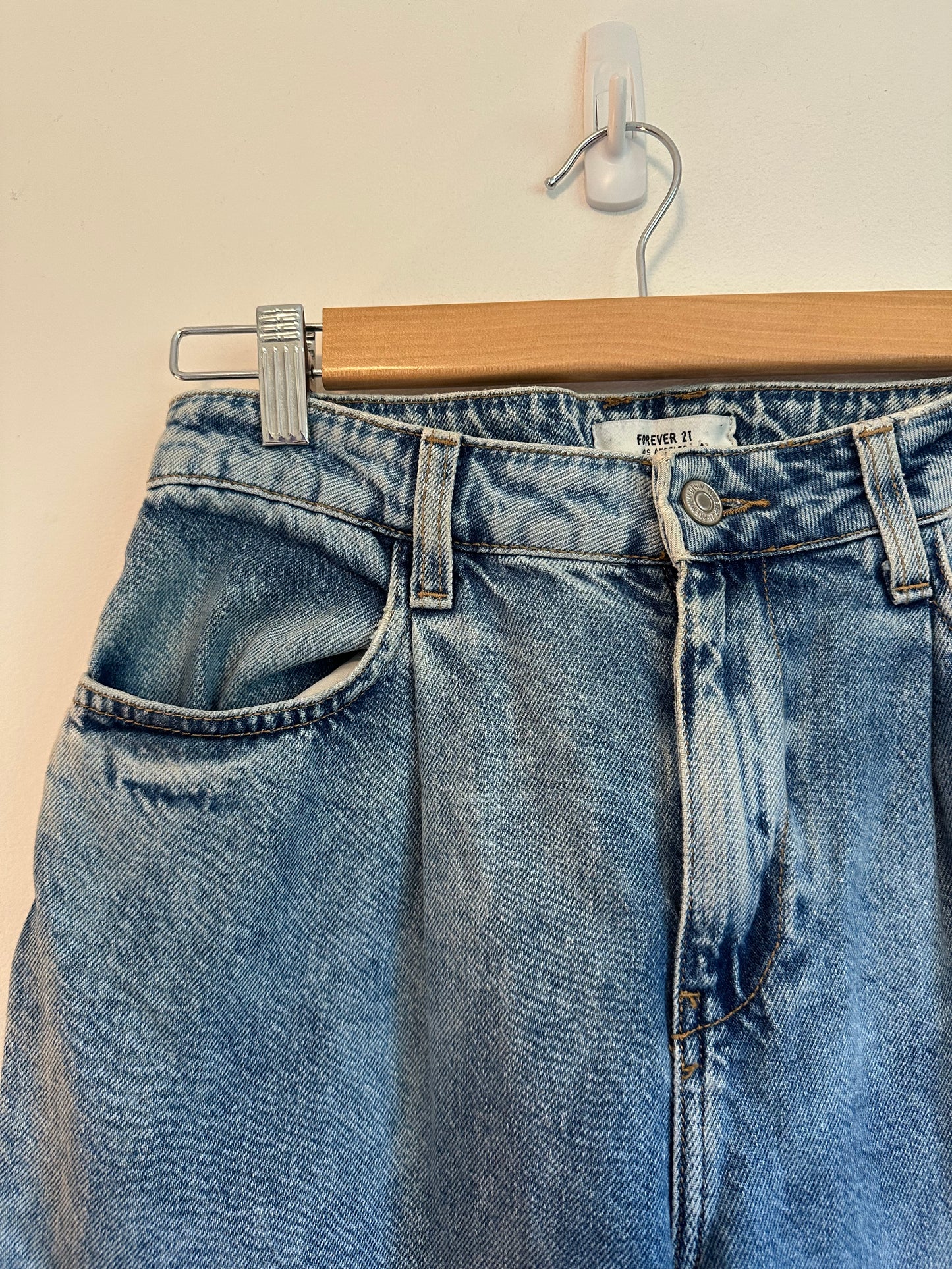 Forever 21 High Rise Cargo Utility Jogger Jeans | Size 26