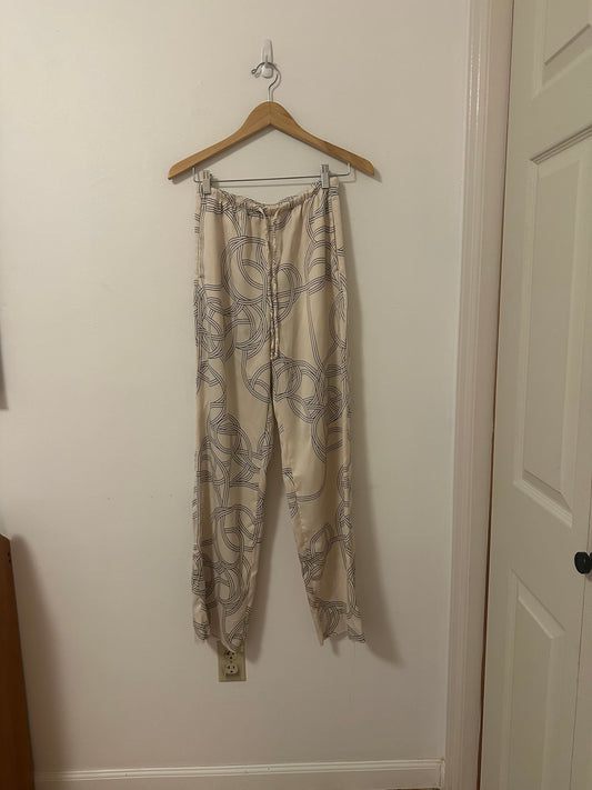 H&M Drapey Pants With Wide Leg and Elastic Waist in Black and White Pattern