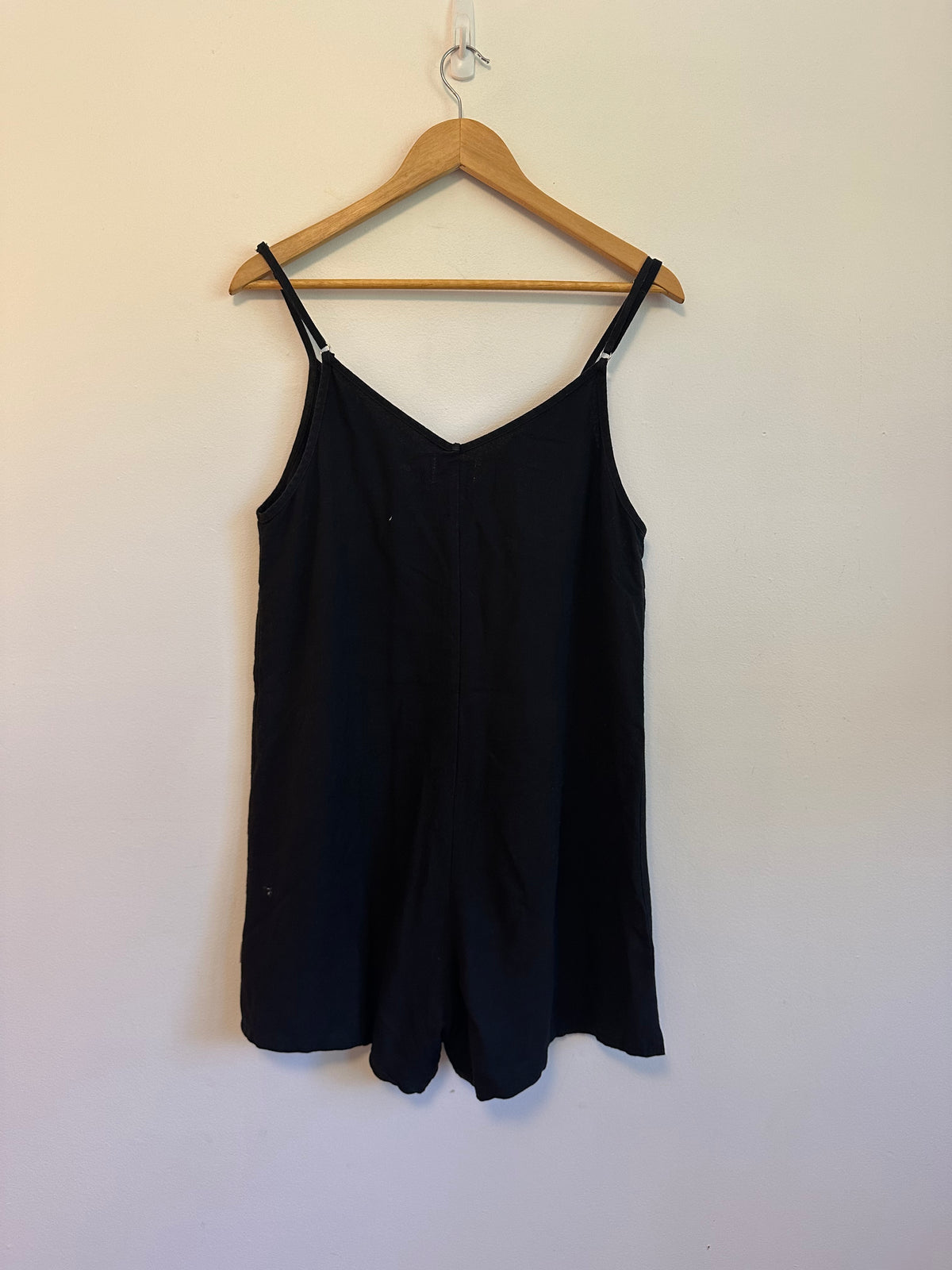 Rhythm Classics Black Button Front Adjustable Spaghetti Strap Romper | Size Large