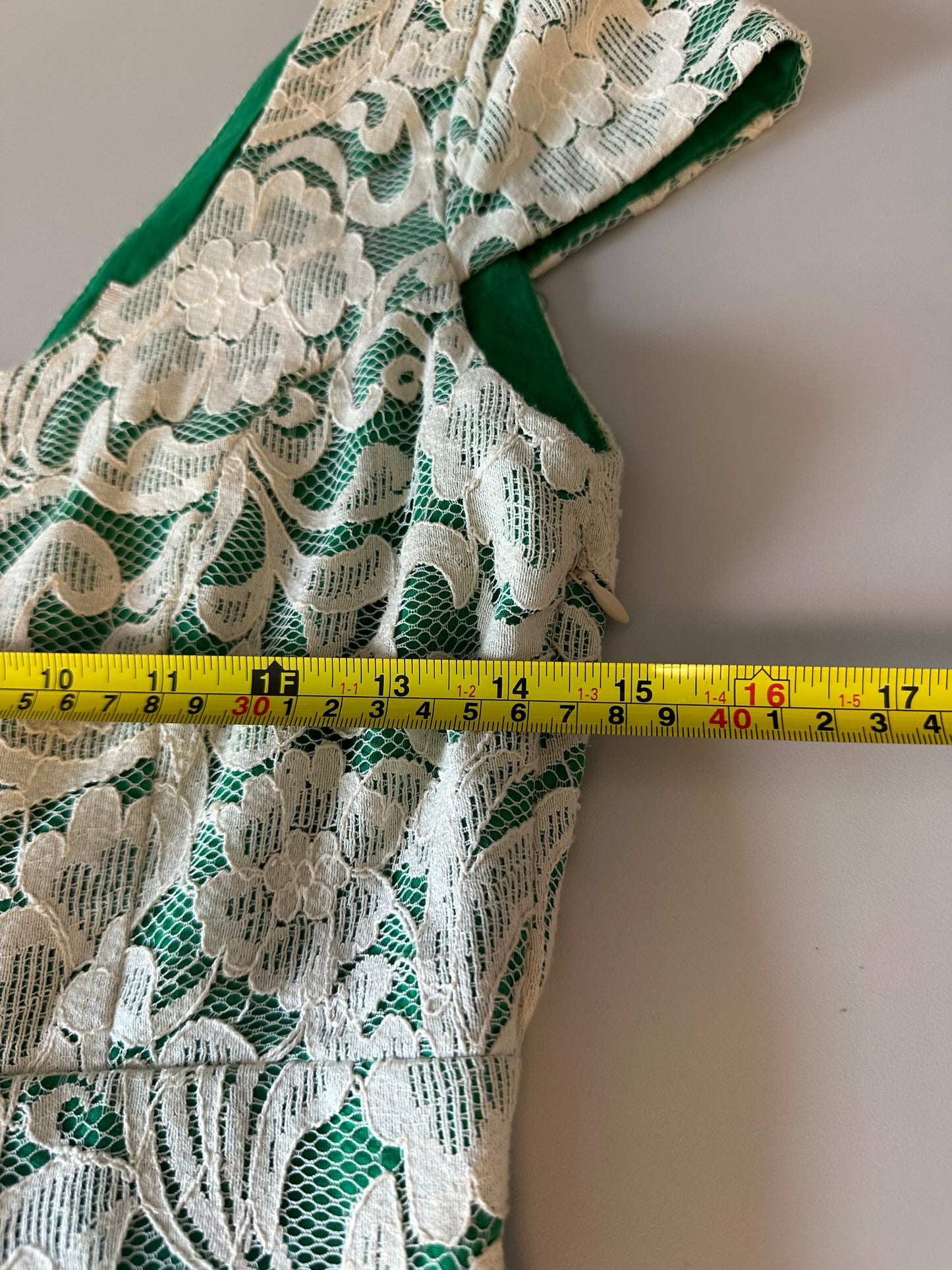 Monteau Los Angeles Green Floral Lace Cap Sleeve Fit Flare Mini Dress | Size Medium