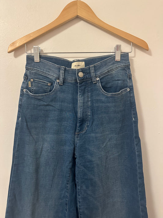 DL1961 Hepburn Wide Leg High Rise Jeans in Oceanside Wash | Size 25