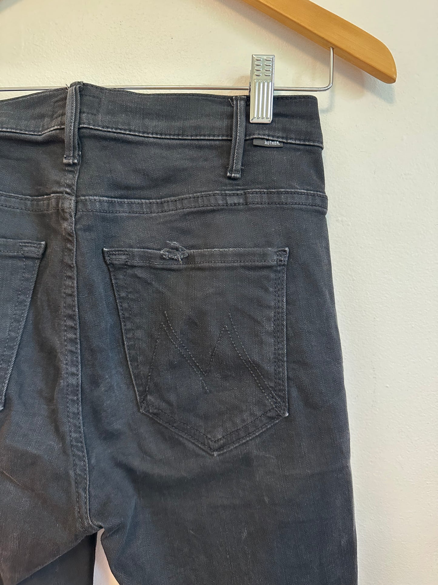Mother The Hustler Ankle Fray Jeans in Not GuiltyWash | Size 26