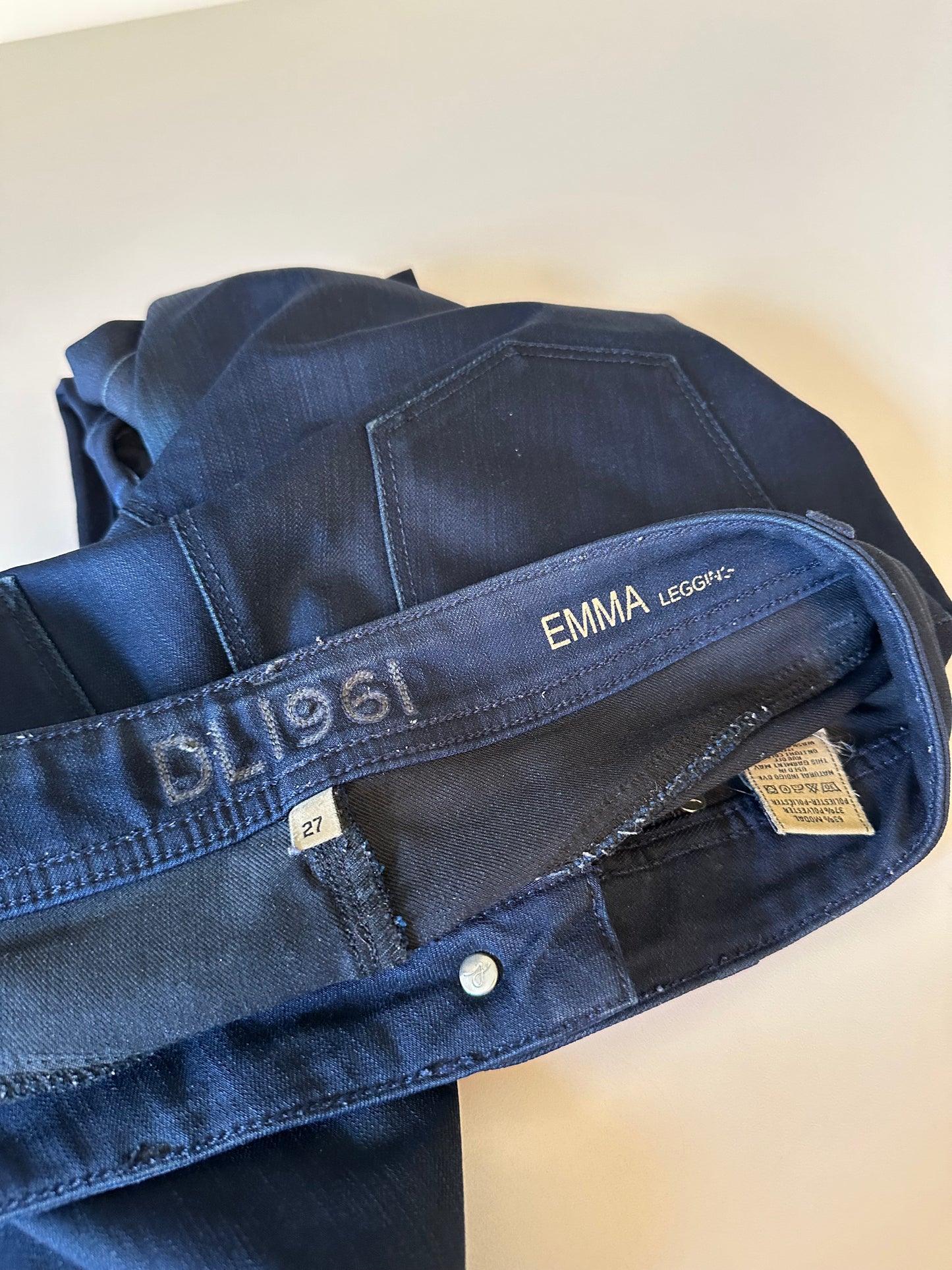 DL1961 Emma Legging Dark Indigo Skinny Low Rise Jeans | Size 27
