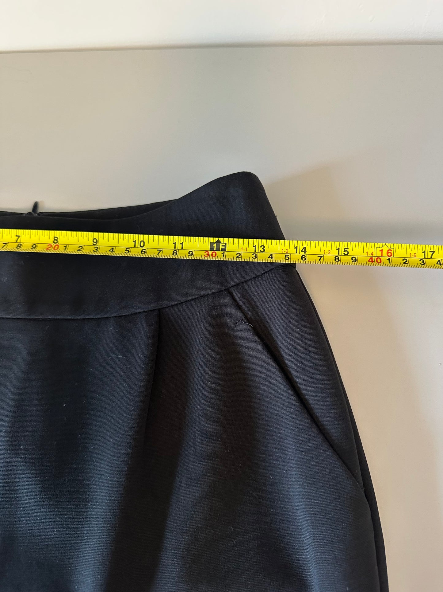 Barneys New York Co-Op Black Lyocell Blend Pencil Skirt | Size 4