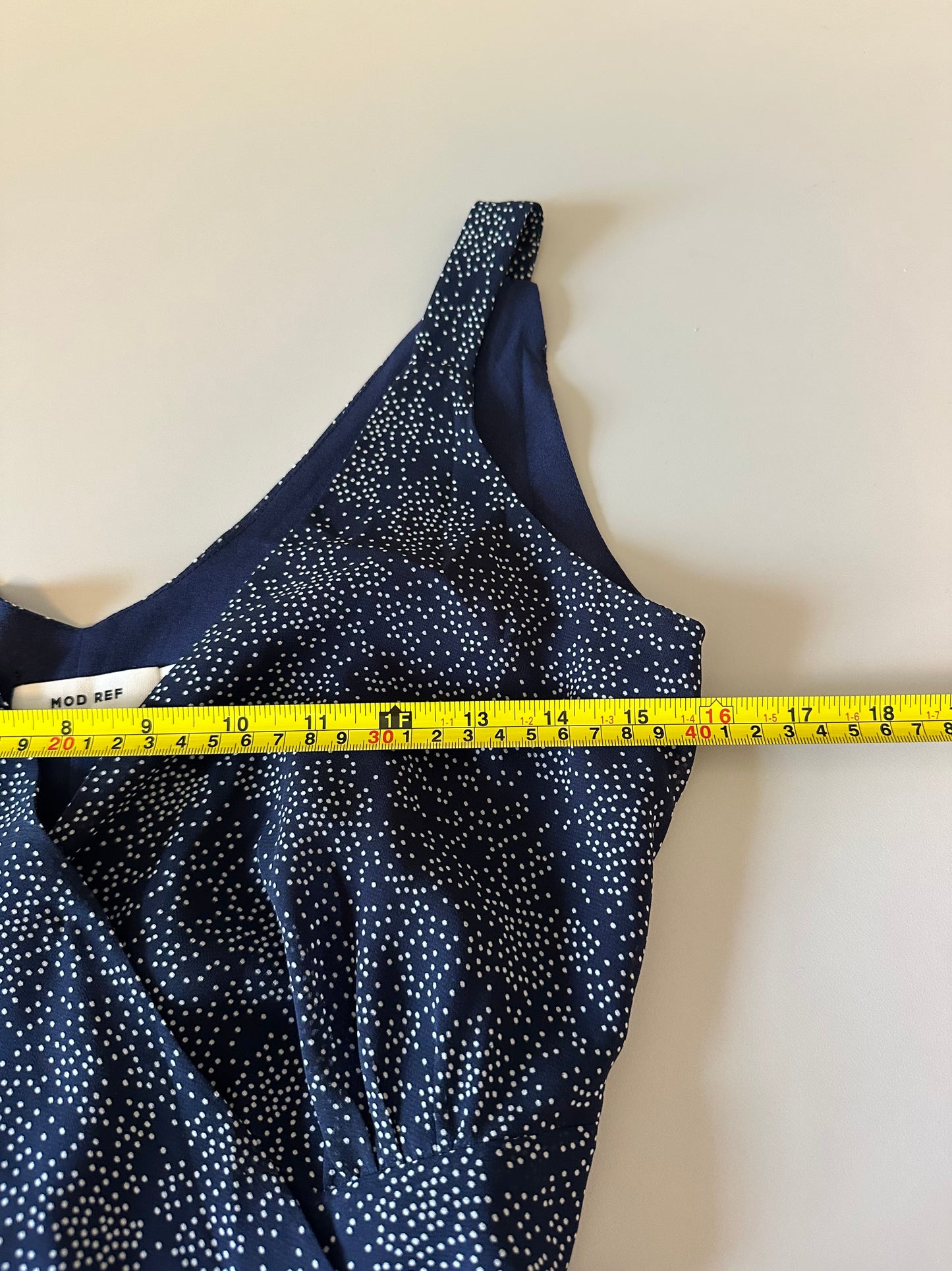 MOD REF Polka Dot Sleeveless Wrap V-Neck Midi Dress V-Neck | Size Small