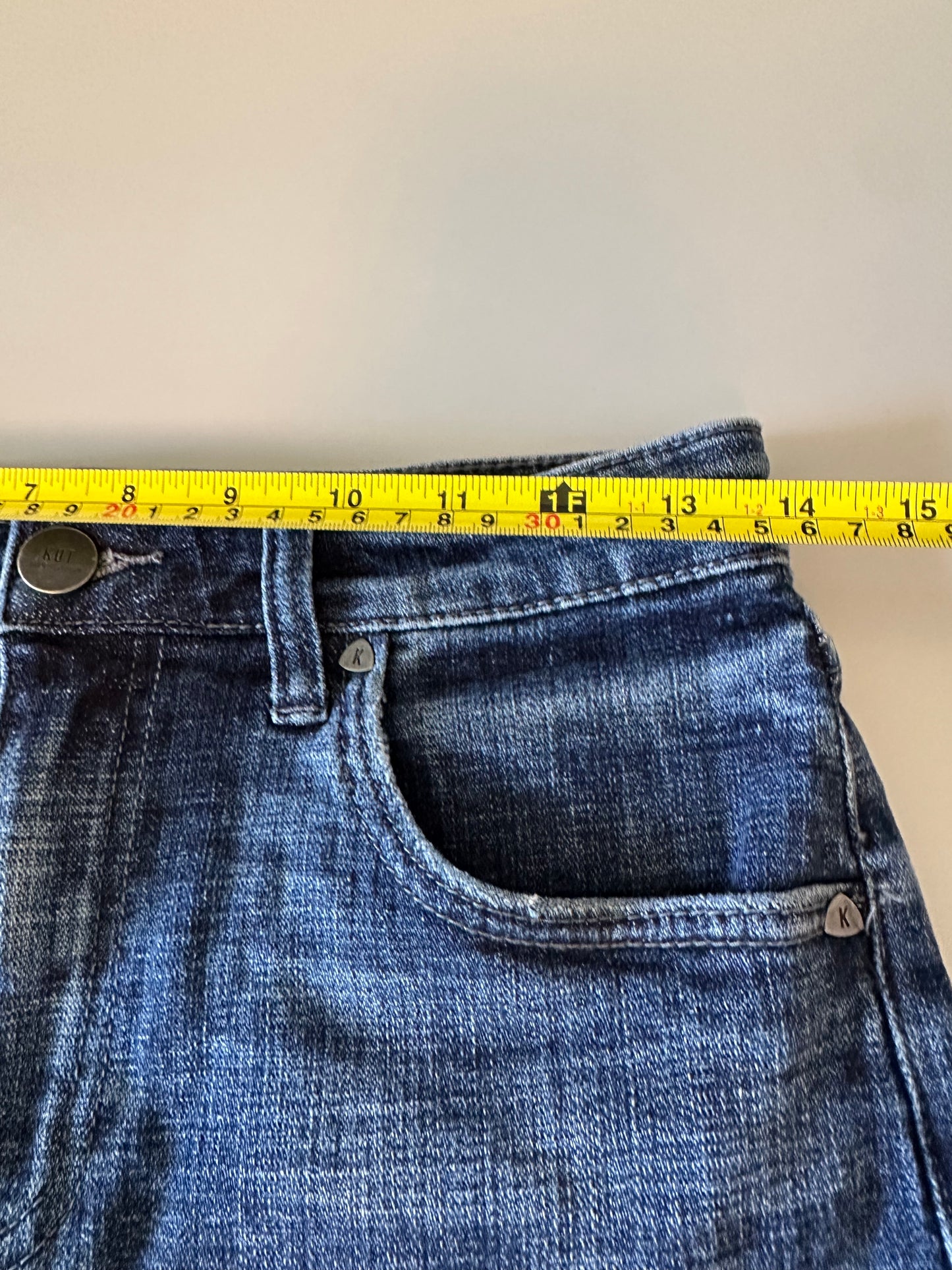 Kut from the Kloth High Rise Denim Dark Wash Raw Hem Shorts | Size 4