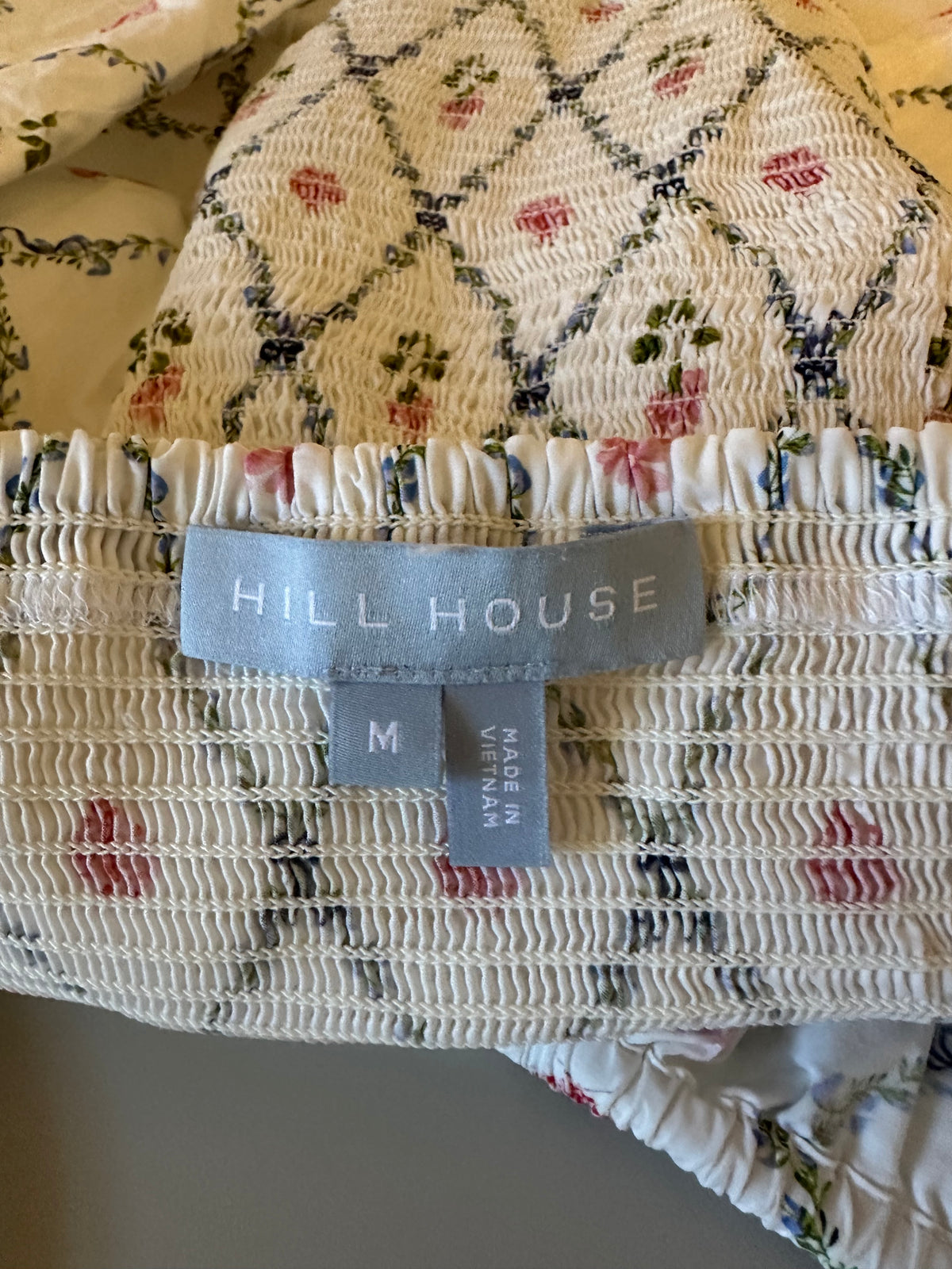 Hill House Home The Zuri Top in Blue Ribbon Floral | Size Medium