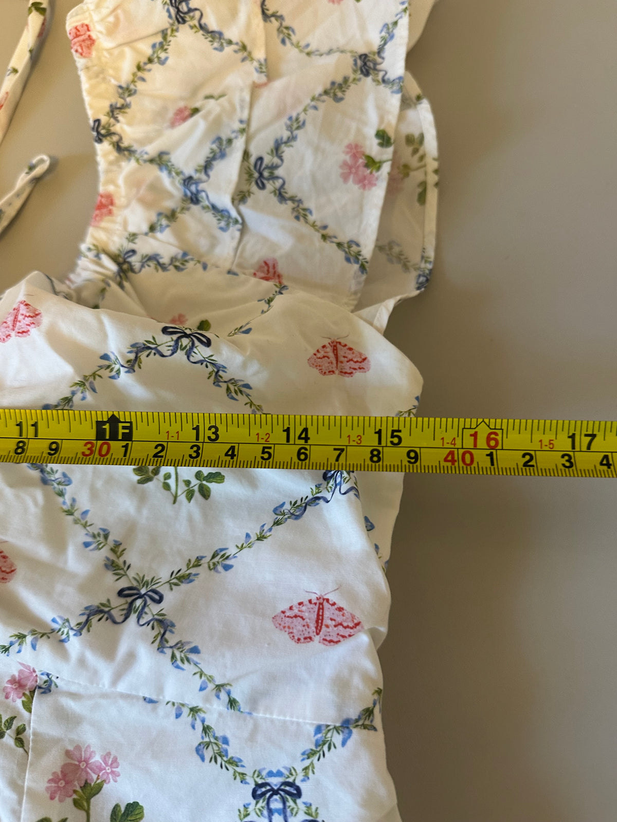 Hill House Home The Zuri Top in Blue Ribbon Floral | Size Medium